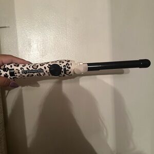 The Beachwaver Co. Leopard Print Hair Curler